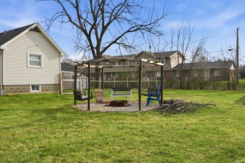 Tiny photo for 2901 Darlene Drive, Fort Wayne, IN 46802 (MLS # 202611480)