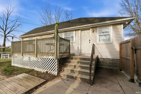 Tiny photo for 2901 Darlene Drive, Fort Wayne, IN 46802 (MLS # 202611480)