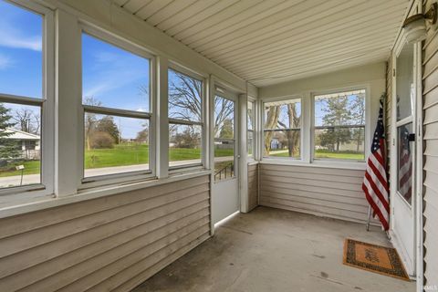 Tiny photo for 2901 Darlene Drive, Fort Wayne, IN 46802 (MLS # 202611480)