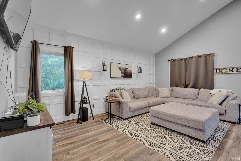 Photo of 9228 S Harrodsburg Road, Bloomington, IN 47403 (MLS # 202639640)