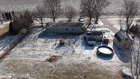 Tiny photo for 6175 E 250 S, Bringhurst, IN 46913 (MLS # 202602134)