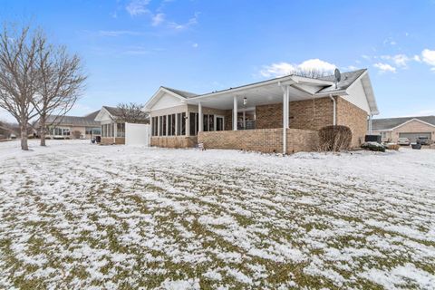 Tiny photo for 779 WILLOWRIDGE Drive, Kokomo, IN 46901 (MLS # 202605692)