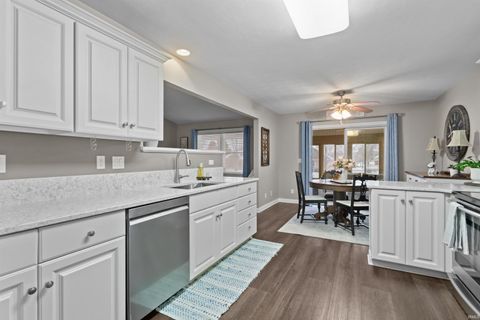 Tiny photo for 779 WILLOWRIDGE Drive, Kokomo, IN 46901 (MLS # 202605692)