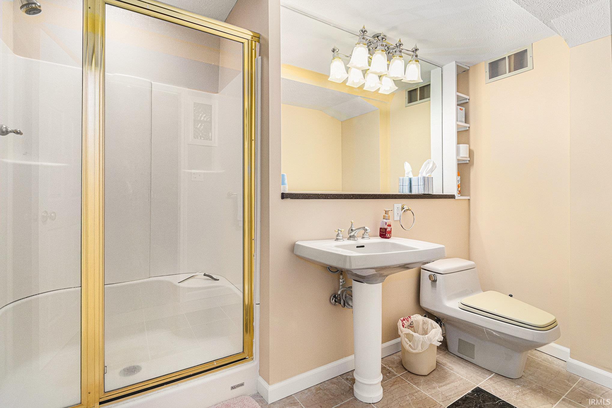 Bristol, Indiana 46507, United States, 4 Bedrooms Bedrooms, ,3 BathroomsBathrooms,Residential,Active,135586