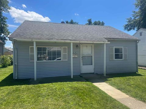 Photo of 1015 E ELM Street, Kokomo, IN 46901 (MLS # 202624633)