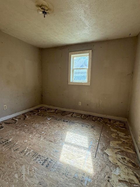 Tiny photo for 1917 N Apperson Way, Kokomo, IN 46901 (MLS # 202541405)