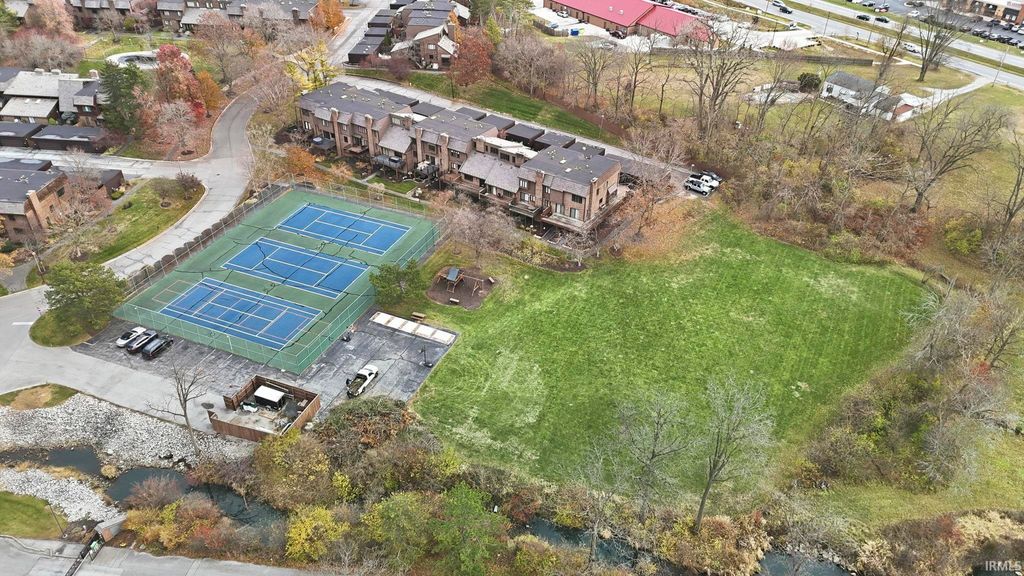 Photo of 6735 Quail Ridge Lane, Fort Wayne, IN 46804 (MLS # 202547241)