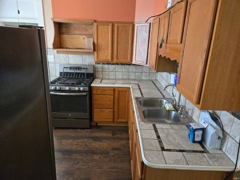 Tiny photo for 315 7th Street, Logansport, IN 46947 (MLS # 202539743)