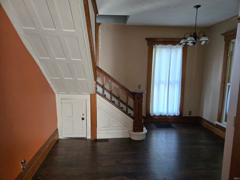 Tiny photo for 315 7th Street, Logansport, IN 46947 (MLS # 202539743)