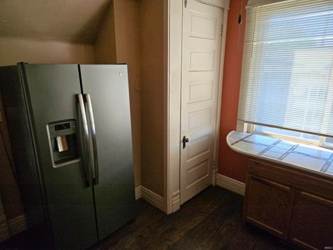 Tiny photo for 315 7th Street, Logansport, IN 46947 (MLS # 202539743)