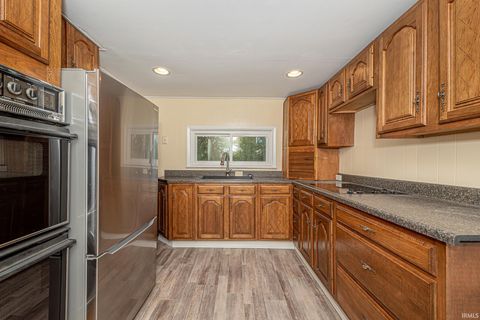 Tiny photo for 510 Dimond Street, Huntington, IN 46750 (MLS # 202601312)