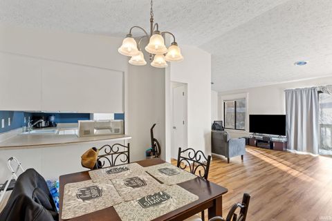 Tiny photo for 609 E Clarinet Boulevard, Elkhart, IN 46516 (MLS # 202545508)