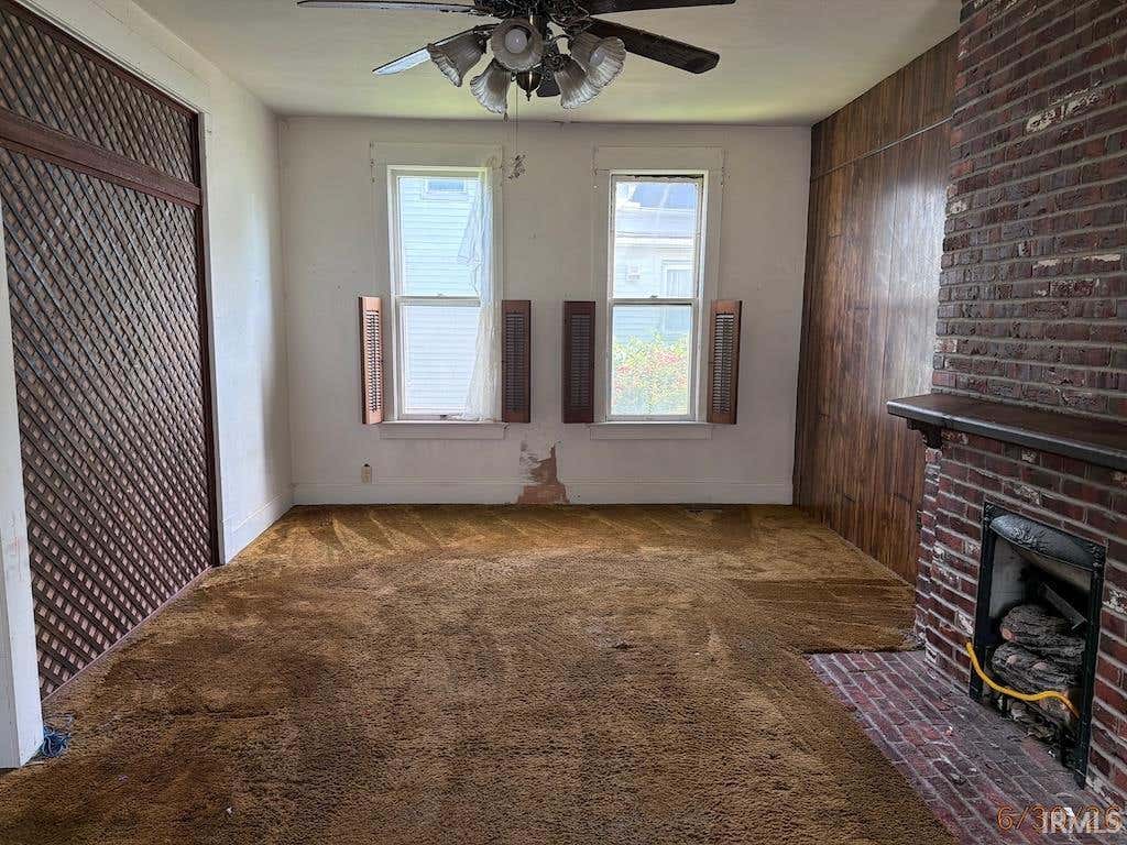 Photo of 1515 Stinson Avenue, Evansville, IN 47712 (MLS # 202630680)
