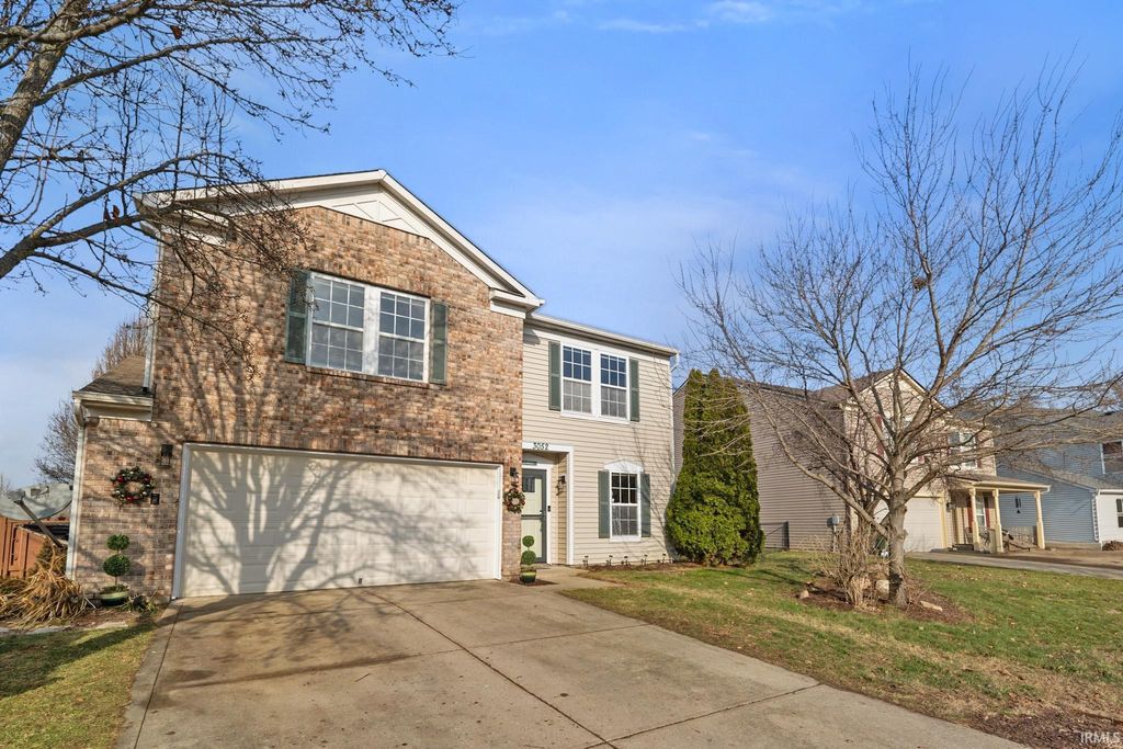 Photo of 3052 W Meadowbend Drive, Monrovia, IN 46157 (MLS # 202549666)
