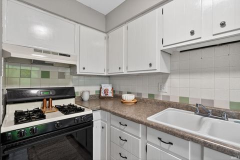 Tiny photo for 902 N 21St Street #1, Lafayette, IN 47904 (MLS # 202619968)