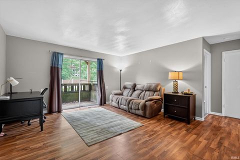 Tiny photo for 902 N 21St Street #1, Lafayette, IN 47904 (MLS # 202619968)