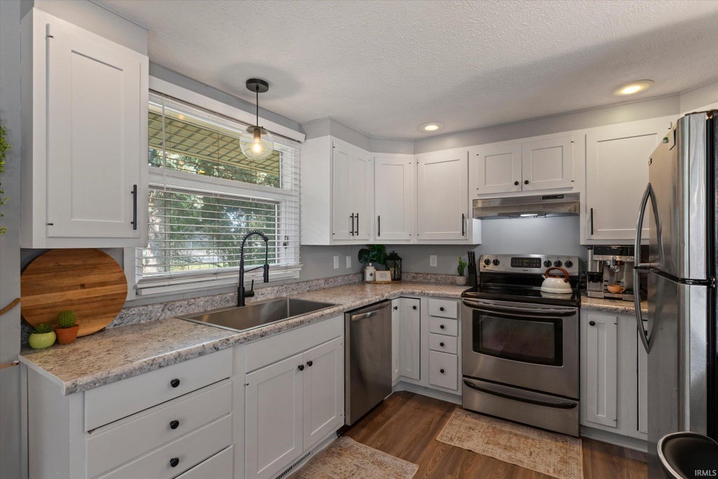 Photo of 837 Patterson Drive, South Bend, IN 46615 (MLS # 202637060)
