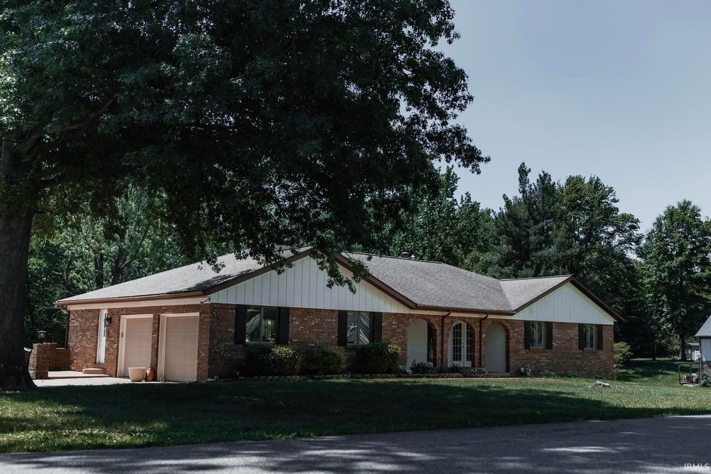 Photo of 6511 Blue Spruce Drive, Newburgh, IN 47630 (MLS # 202618718)