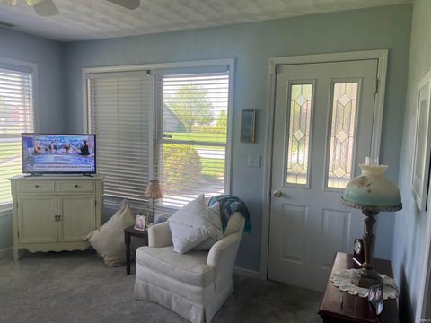 Tiny photo for 3154 Villas Drive, Kokomo, IN 46901 (MLS # 202613913)