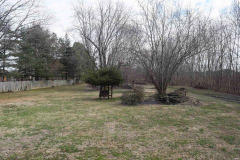 Tiny photo for 7481 Old Boonville Highway, Evansville, IN 47715 (MLS # 202606574)