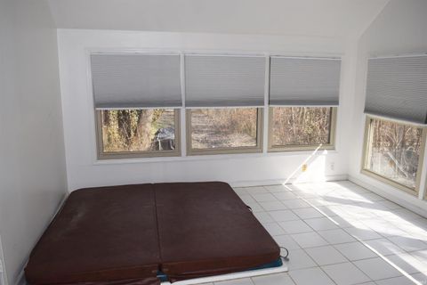 Tiny photo for 7481 Old Boonville Highway, Evansville, IN 47715 (MLS # 202606574)