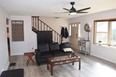 Tiny photo for 7481 Old Boonville Highway, Evansville, IN 47715 (MLS # 202606574)