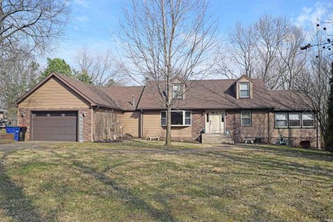 Photo of 7481 Old Boonville Highway, Evansville, IN 47715 (MLS # 202606574)