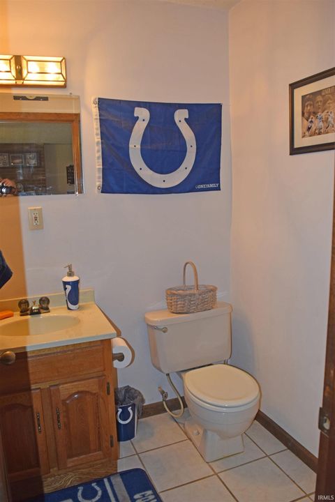 Tiny photo for 7481 Old Boonville Highway, Evansville, IN 47715 (MLS # 202606574)