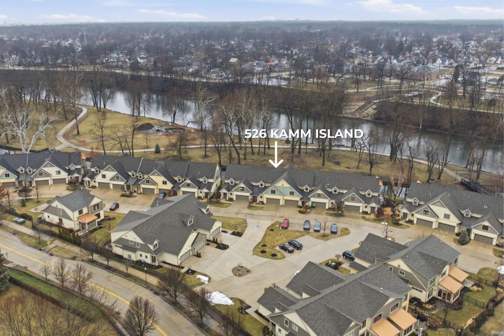 Photo of 526 Kamm Island Place #12, Mishawaka, IN 46544 (MLS # 202607595)