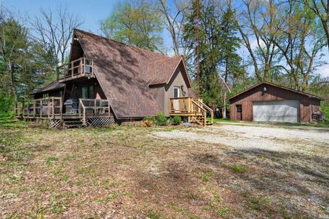 Photo of 6712 US 24 W, Logansport, IN 46947 (MLS # 202614245)