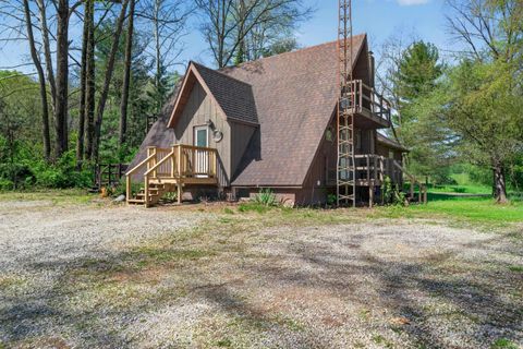 Tiny photo for 6712 US 24 W, Logansport, IN 46947 (MLS # 202614245)