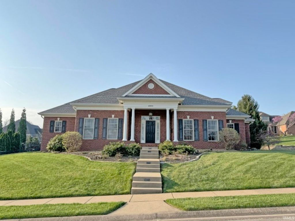 Photo of 8955 Willowbend Drive, Newburgh, IN 47630 (MLS # 202616713)