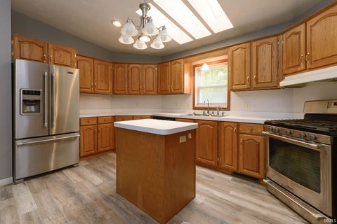 Tiny photo for 120 W Warren Street, Peru, IN 46970 (MLS # 202618363)
