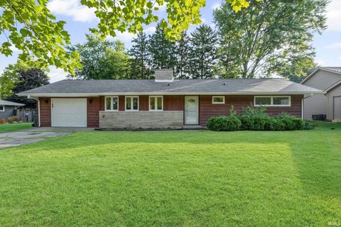 Photo of 2212 Sycamore Lane, West Lafayette, IN 47906 (MLS # 202535983)