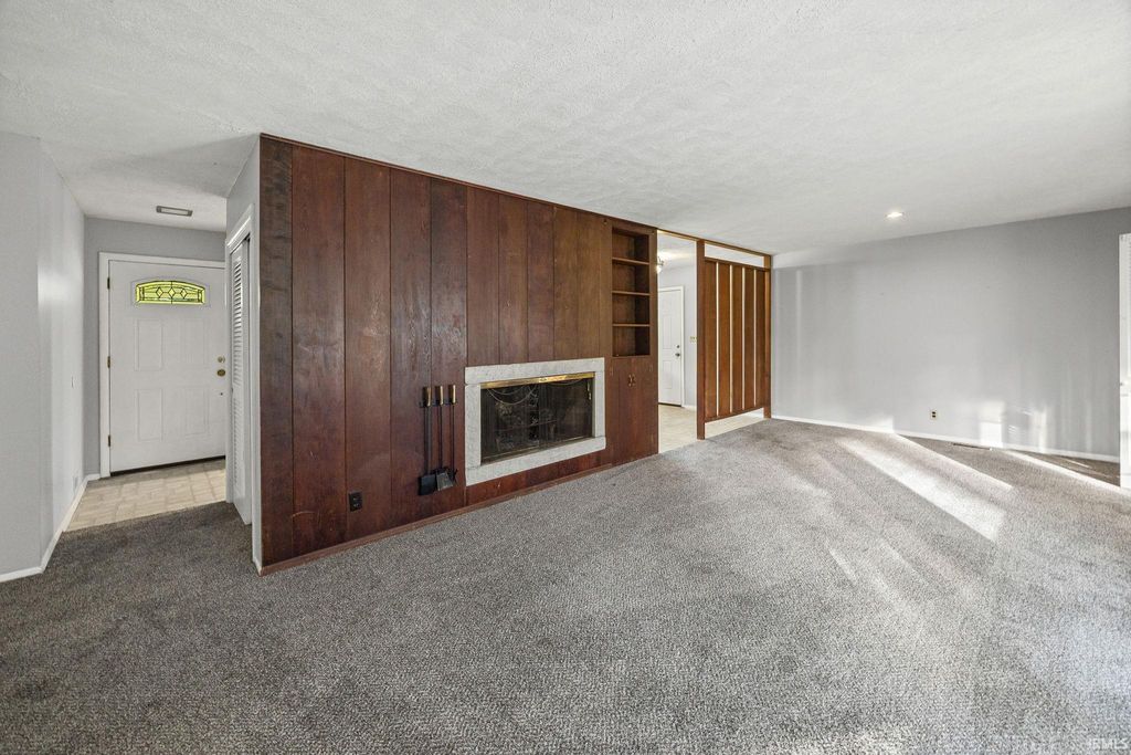 Photo of 2212 Sycamore Lane, West Lafayette, IN 47906 (MLS # 202535983)