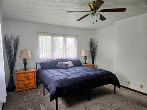 Tiny photo for 5660 E 400 N Street, Monticello, IN 47960 (MLS # 202613997)