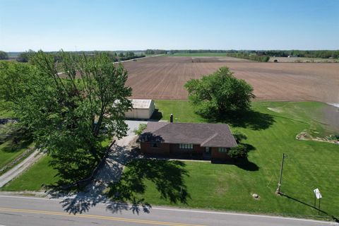 Tiny photo for 5660 E 400 N Street, Monticello, IN 47960 (MLS # 202613997)