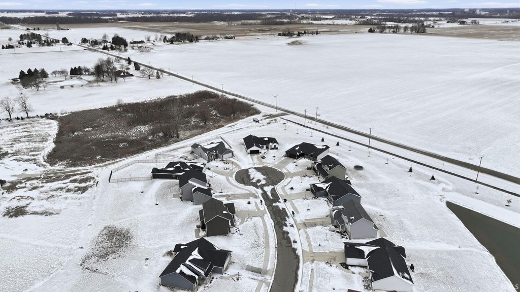 Photo of 1584 Lagonda Trail, Fort Wayne, IN 46818 (MLS # 202606701)