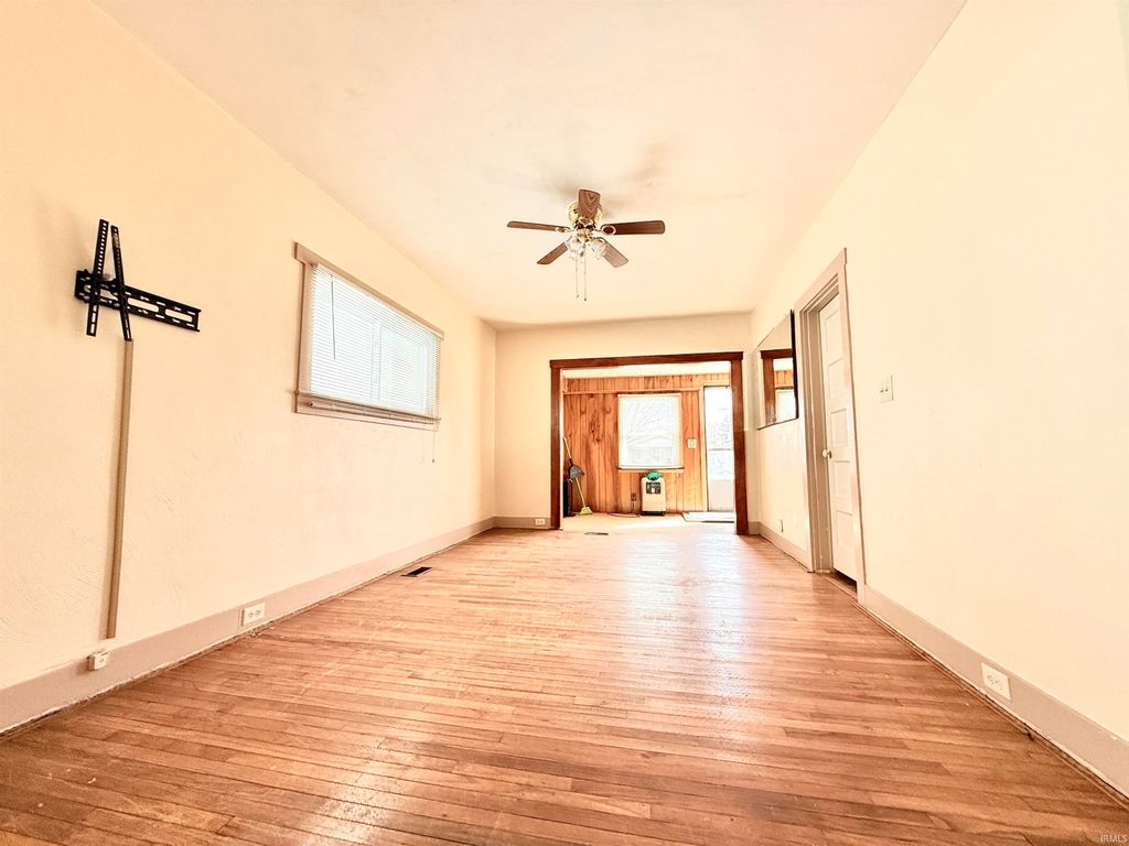 Photo of 1640 W Spencer Avenue, Marion, IN 46952 (MLS # 202608682)