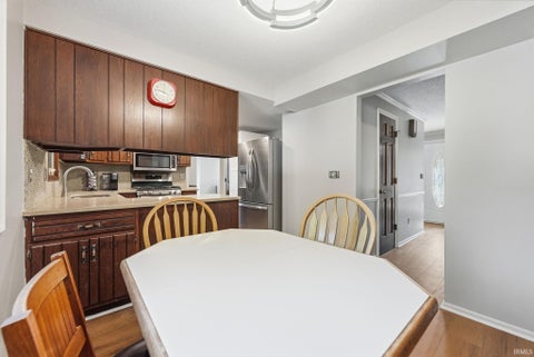 Tiny photo for 1310 Windsor Woods Boulevard, Fort Wayne, IN 46845 (MLS # 202643705)