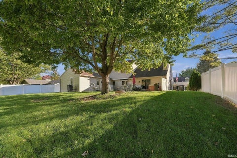 Tiny photo for 1310 Windsor Woods Boulevard, Fort Wayne, IN 46845 (MLS # 202643705)