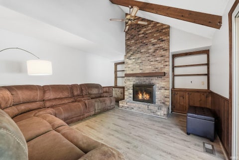 Tiny photo for 1310 Windsor Woods Boulevard, Fort Wayne, IN 46845 (MLS # 202643705)