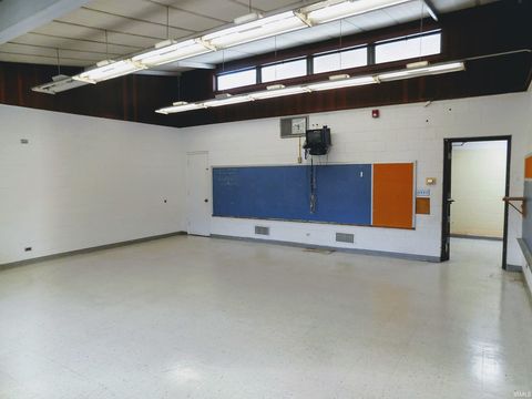 Tiny photo for 804 S PURDUM Street, Kokomo, IN 46901 (MLS # 202439001)