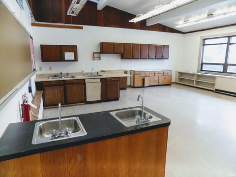 Tiny photo for 804 S PURDUM Street, Kokomo, IN 46901 (MLS # 202439001)