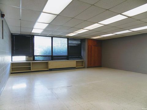 Tiny photo for 804 S PURDUM Street, Kokomo, IN 46901 (MLS # 202439001)