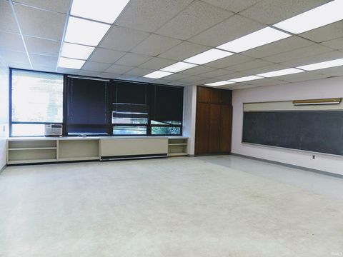 Tiny photo for 804 S PURDUM Street, Kokomo, IN 46901 (MLS # 202439001)