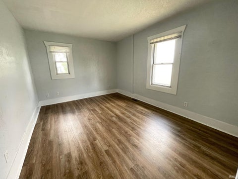 Tiny photo for 1004 E WHEELER Street, Kokomo, IN 46902 (MLS # 202642768)
