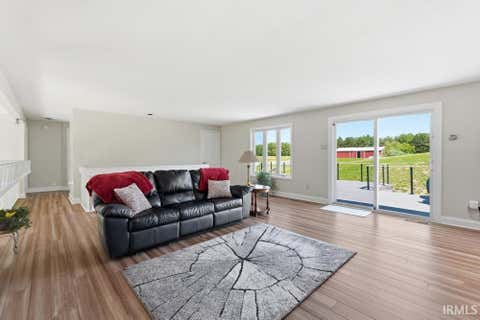Tiny photo for 12727 Hardisty Road, Fort Wayne, IN 46845 (MLS # 202619678)
