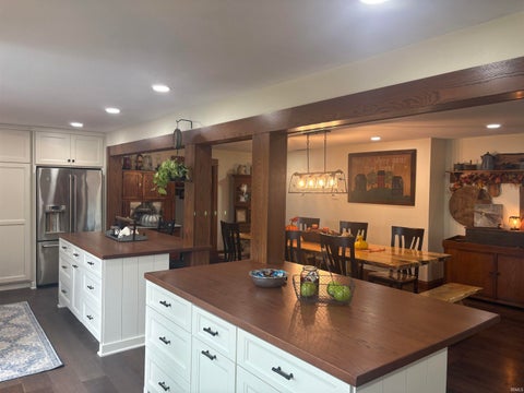 Tiny photo for 6607 E Red Road, Vincennes, IN 47591 (MLS # 202643561)