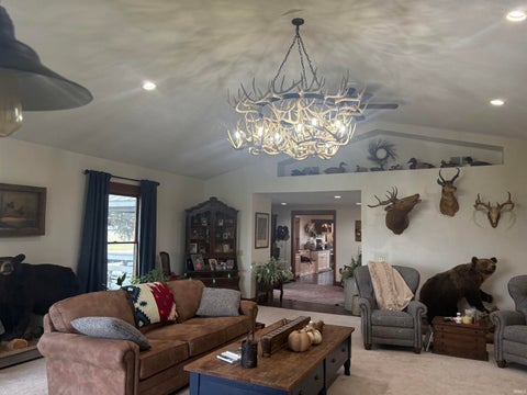 Tiny photo for 6607 E Red Road, Vincennes, IN 47591 (MLS # 202643561)